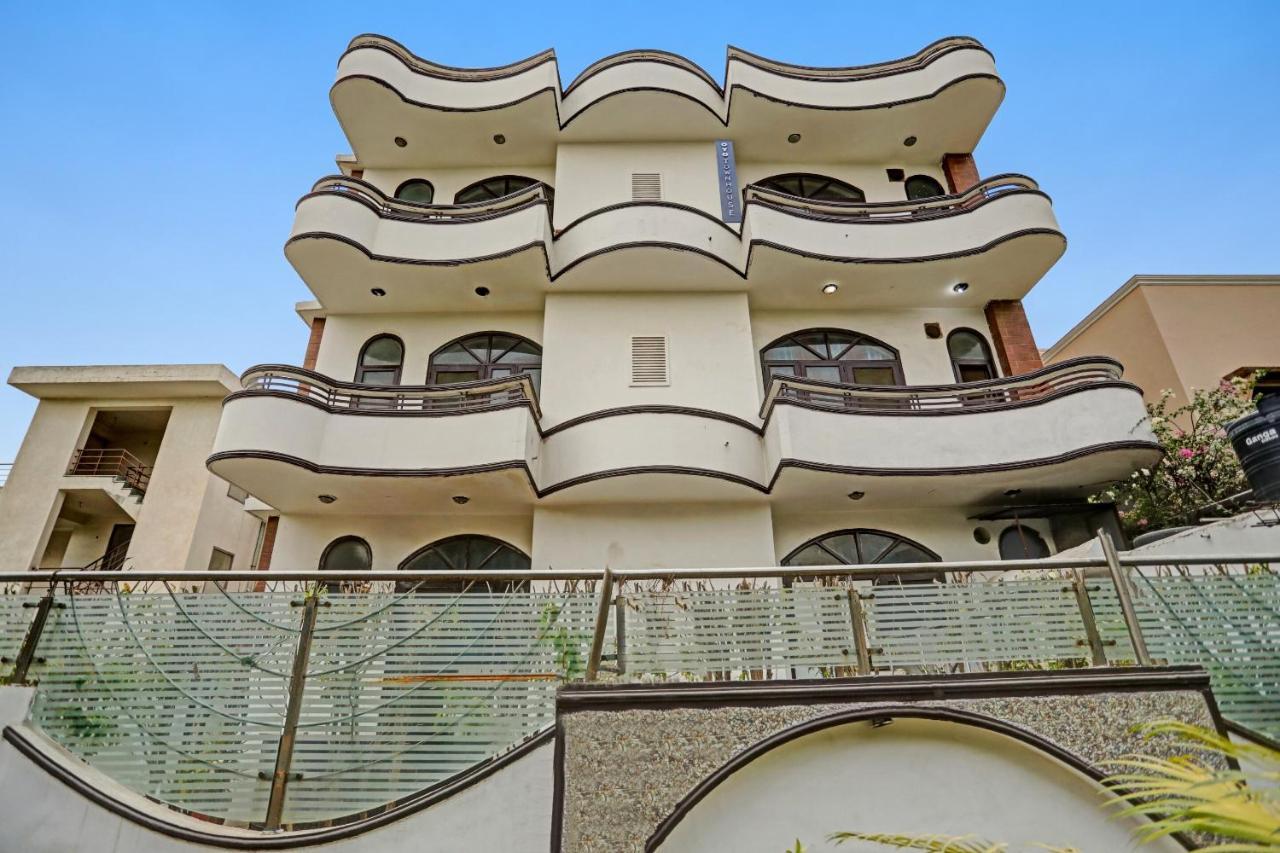Townhouse The Premier View Near Iskcon Temple Noida Hotel Luaran gambar