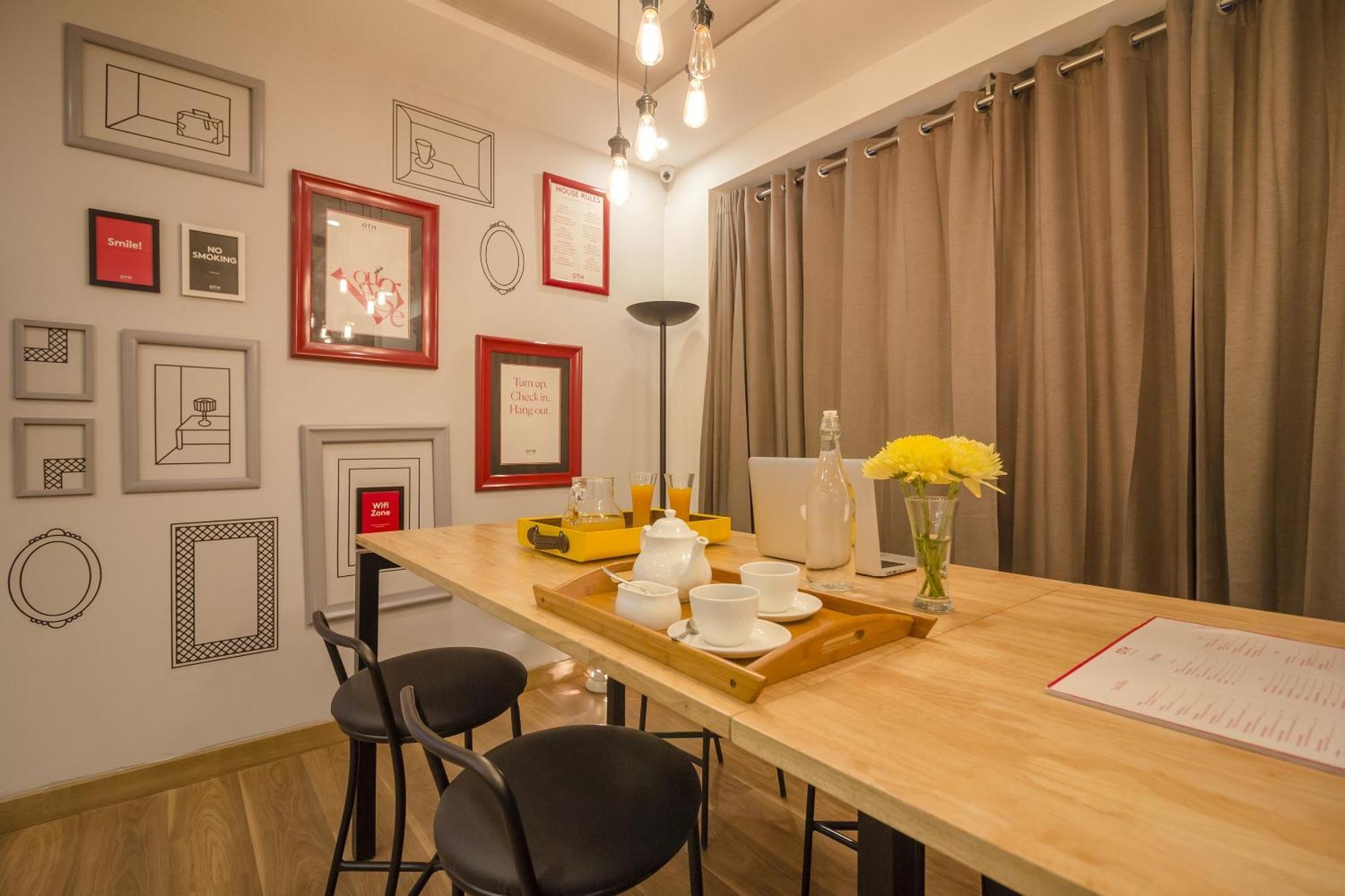 Townhouse The Premier View Near Iskcon Temple Noida Hotel Luaran gambar